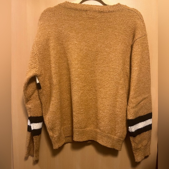 lush color blocked long sleeve sweater - Picture 2 of 3
